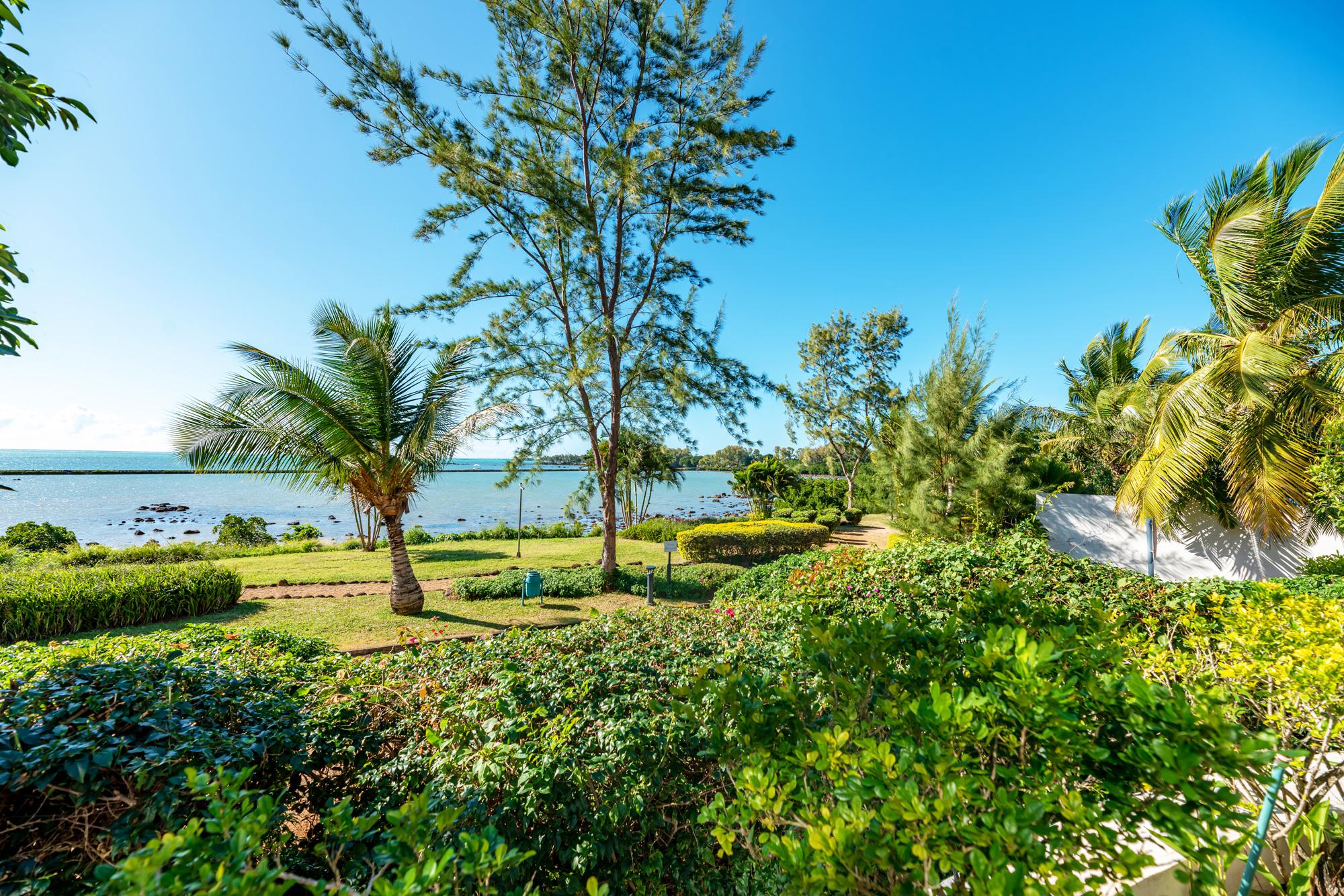 Property For Sale in Mauritius For Foreigners Villa for Sale Azuri